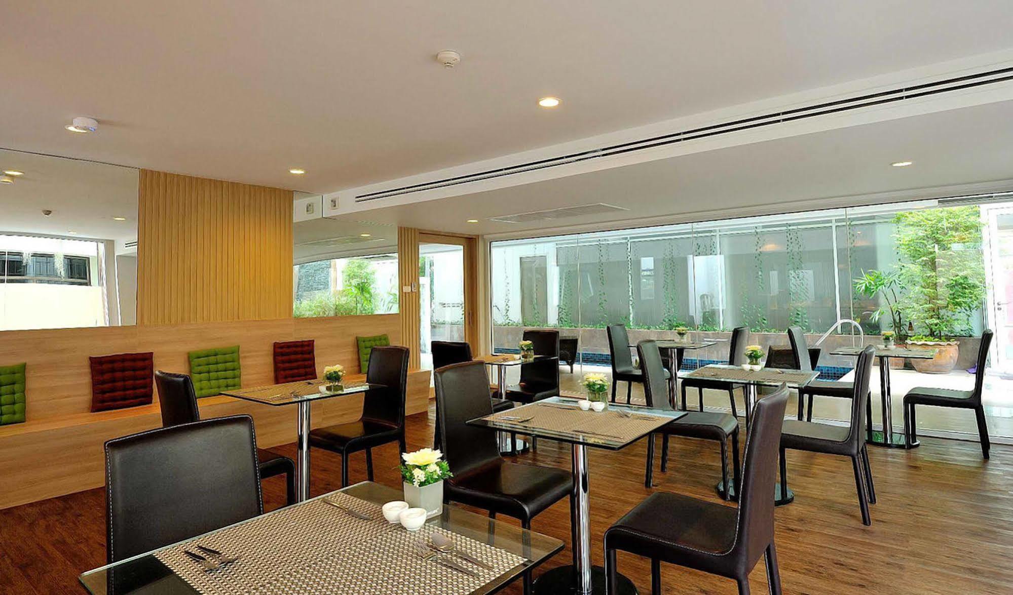 นันตรา รีทรีท&สปา Hotel กรุงเทพมหานคร ภายนอก รูปภาพ